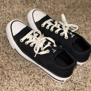 Women’s converses